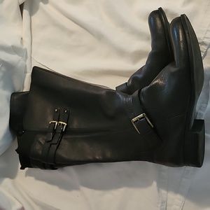 Amazing condition Naturalizer wide calf tall boot